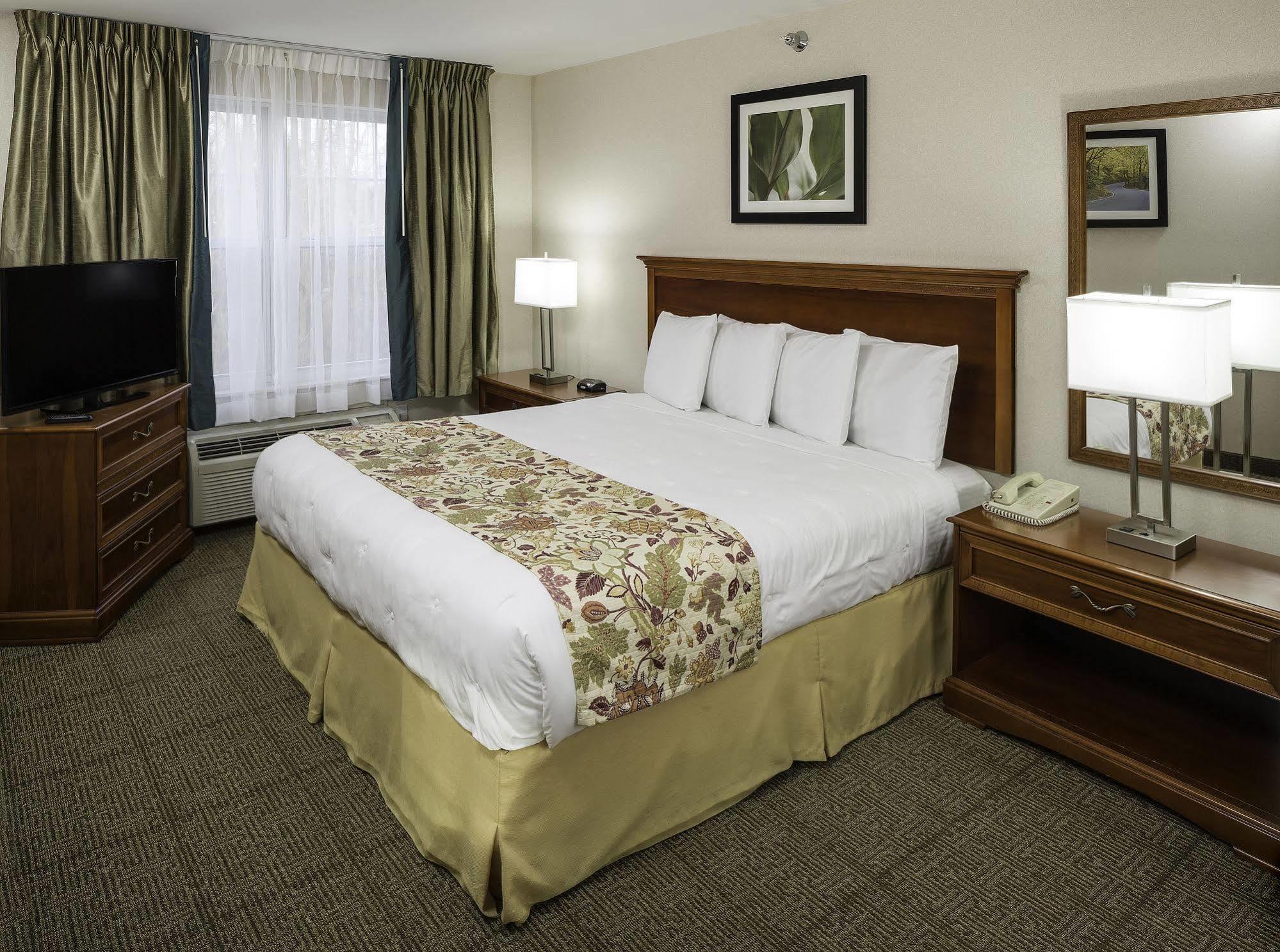 Smart Suites, Ascend Hotel Collection South Burlington Eksteriør bilde